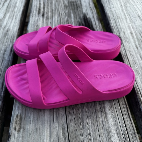Crocs Getaway Women's US Size 7 Pink Lightweight Slip-On Strappy Sandals - Picture 3 of 7